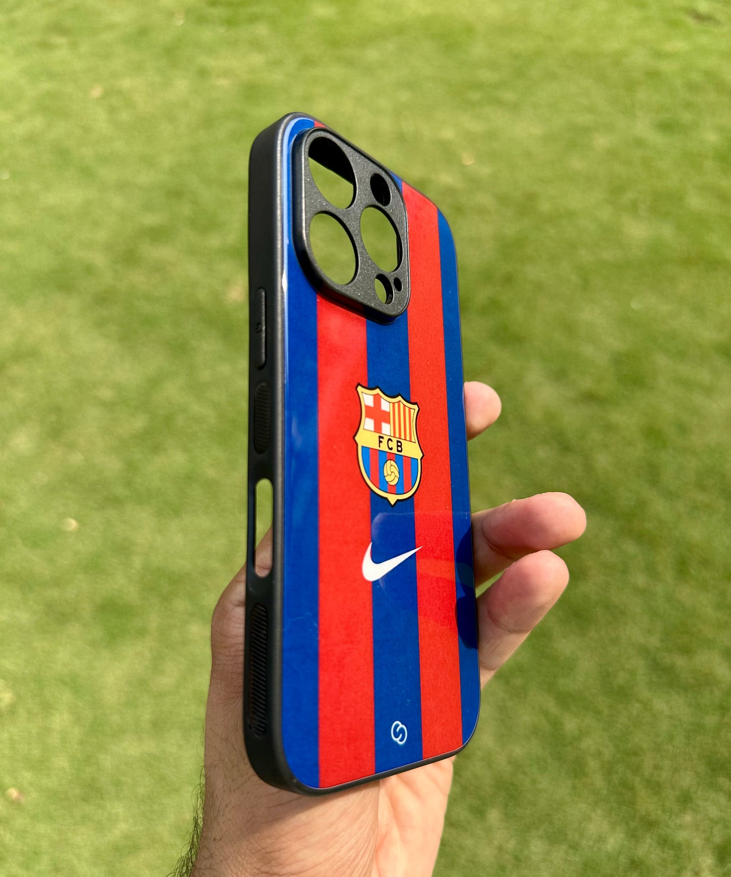 FC Barcelona Stripes Glass Case