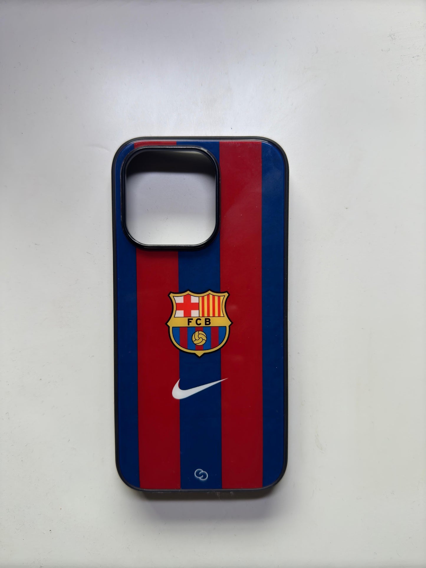 FC Barcelona Stripes Glass Case