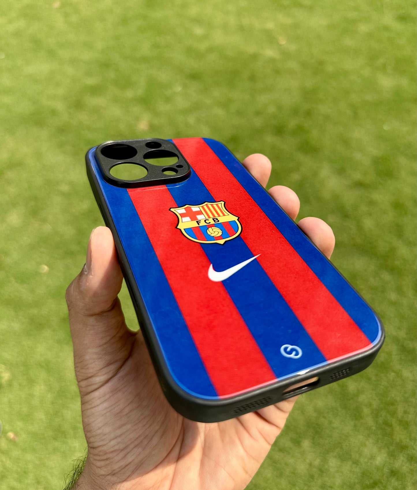 FC Barcelona Stripes Glass Case