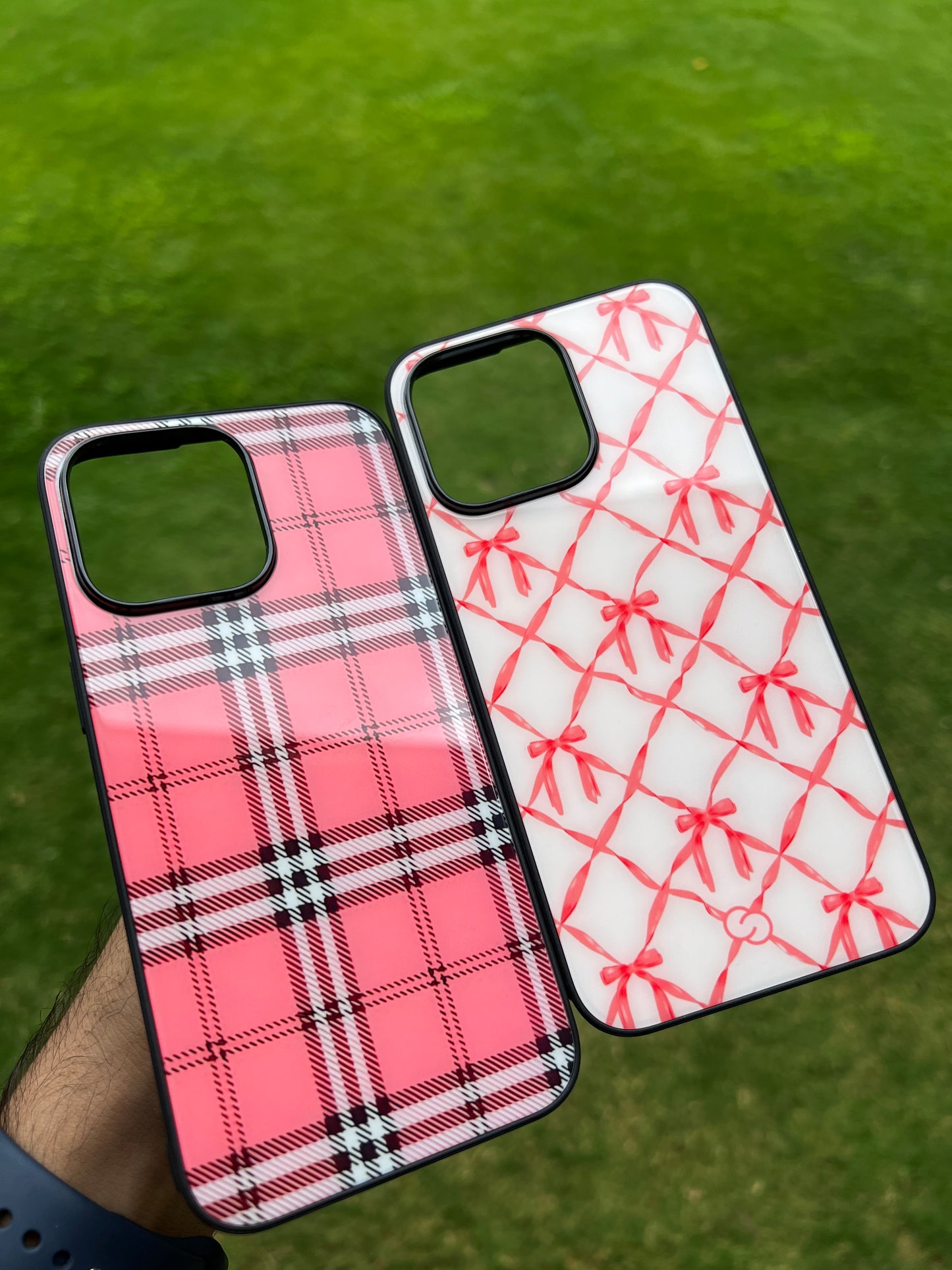 Rosy Tartan Chic Glass Case